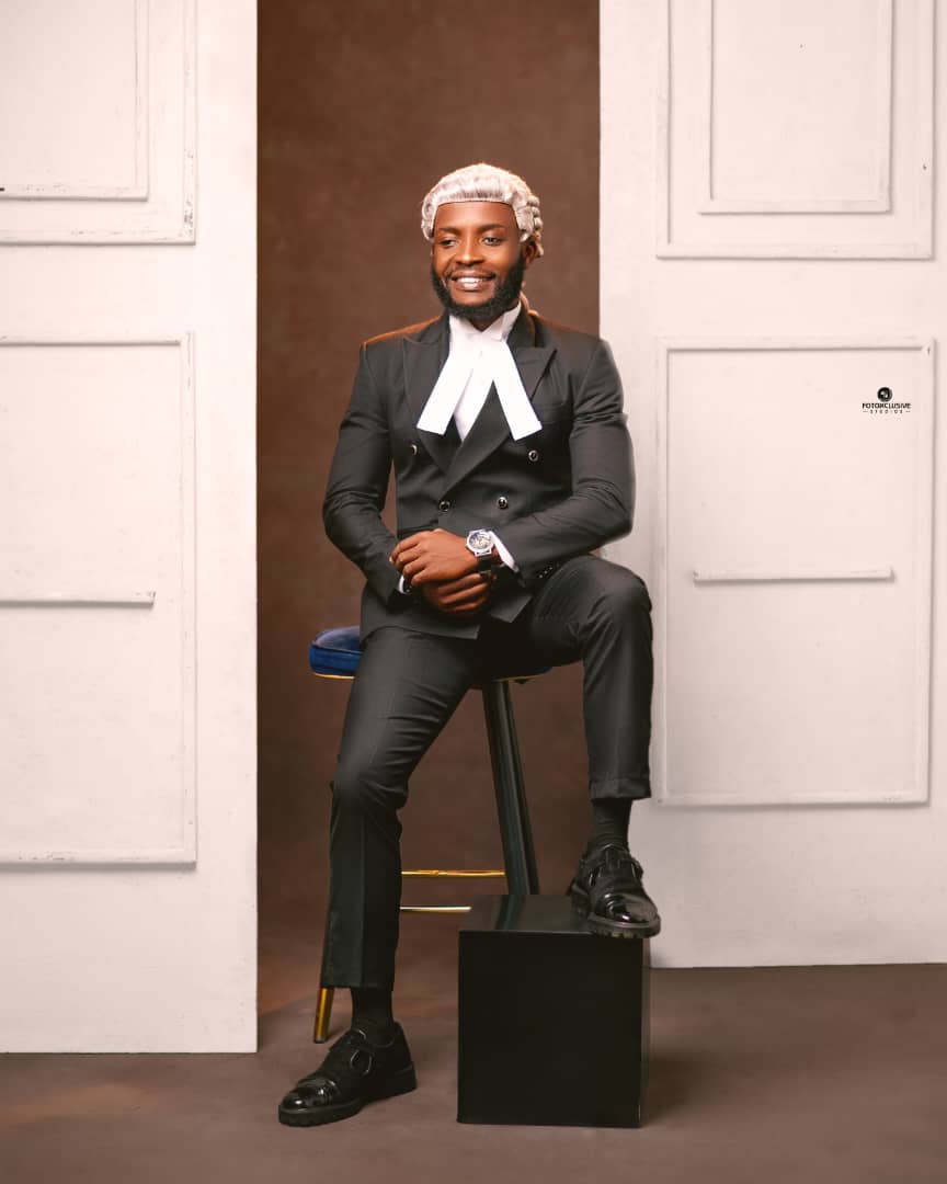 Bespoke suit by Zara Gomez